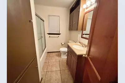 2431 N Jefferson, Mount Pleasant, TX 75455 - Photo 19