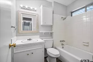 1211 Brookshire Dr, Tyler, TX 75701 - Photo 33