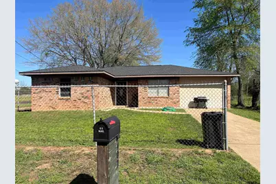 407 Fulton, Pittsburg, TX 75686 - Photo 1