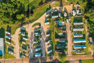 903 S Beech St, Winnsboro, TX 75494 - Photo 1