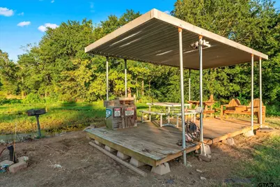 903 S Beech St, Winnsboro, TX 75494 - Photo 9