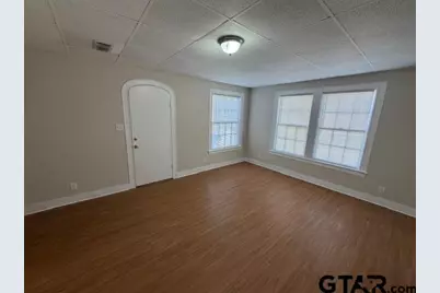 923 #2 N Tyler Ave, Tyler, TX 75702 - Photo 3