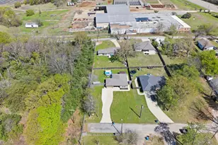 213 Freeman St, Lindale, TX 75771 - Photo 19