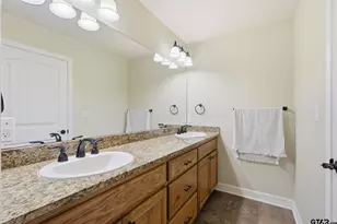 213 Freeman St, Lindale, TX 75771 - Photo 11