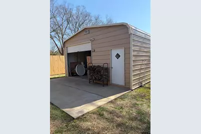 406 Dublin Ave, Tyler, TX 75703 - Photo 25