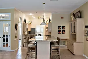 111 Lonnie Dr, Athens, TX 75751 - Photo 9