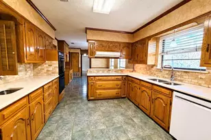 4810 Quail Creek, Mt Pleasant, TX 75455 - Photo 17