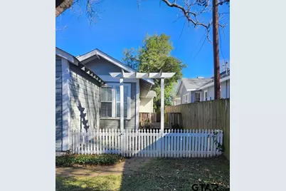 637 S Chilton Apt C, Tyler, TX 75702 - Photo 11