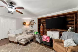 337 Daingerfield, Pittsburg, TX 75686 - Photo 13