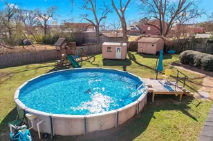 337 Daingerfield, Pittsburg, TX 75686 - Photo 9