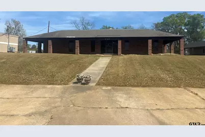 202 Lafayette St, Pittsburg, TX 75686 - Photo 3