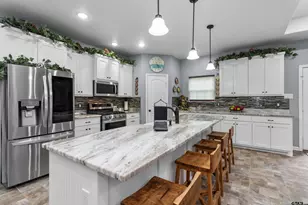 297 Hilltop Rd, Crockett, TX 75835 - Photo 9