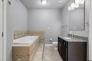 1409 Robbinwood Ct, Longview, TX 75601 - Photo 21