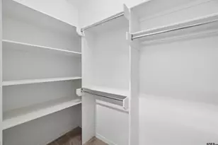 1409 Robbinwood Ct, Longview, TX 75601 - Photo 19