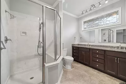 1409 Robbinwood Ct., Longview, TX 75601 - Photo 9