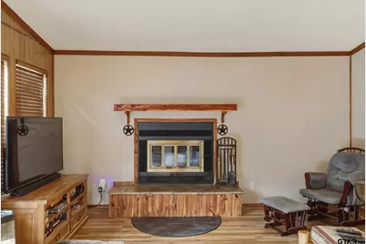 1048 W Holly Trl, Holly Lake Ranch, TX 75765 - Photo 7