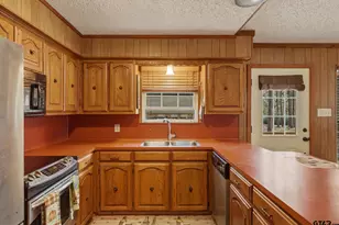 1048 W Holly Trail, Holly Lake Ranch, TX 75765 - Photo 11