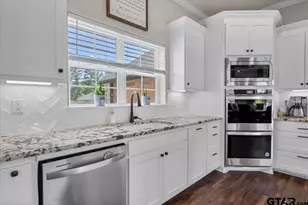 18329 Timber Oaks Dr, Lindale, TX 75771 - Photo 7