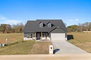 105 W Teal Dr, Troup, TX 75789 - Photo 3