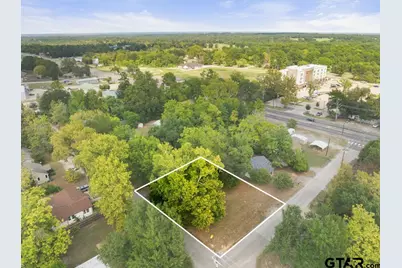 111 Mallory, Lindale, TX 75771 - Photo 1