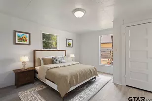 210 Cooper, Lindale, TX 75771 - Photo 5