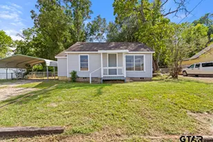 210 Cooper, Lindale, TX 75771 - Photo 1