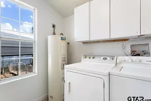 210 Cooper, Lindale, TX 75771 - Photo 19