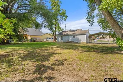 210 Cooper, Lindale, TX 75771 - Photo 21
