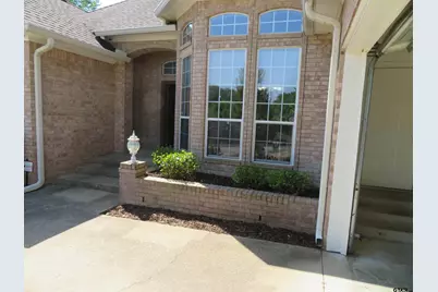702 W Heritage, Tyler, TX 75703 - Photo 3