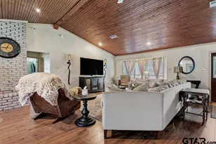 1887 Shiloh Estates Rd, Chandler, TX 75758 - Photo 7