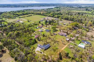 1887 Shiloh Estates Rd, Chandler, TX 75758 - Photo 35