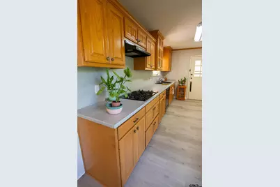 2111 Woodhaven Dr, Tyler, TX 75701 - Photo 15