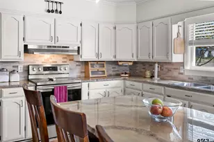 290 Lynch St, Hawkins, TX 75765 - Photo 11