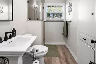 290 Lynch St, Hawkins, TX 75765 - Photo 15