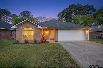 261 Frederick Cir, Flint, TX 75762 - Photo 1