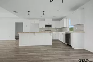 808 Pr 3168, Gilmer, TX 75645 - Photo 13