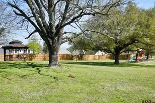 802 W Coke Rd, Winnsboro, TX 75494 - Photo 7