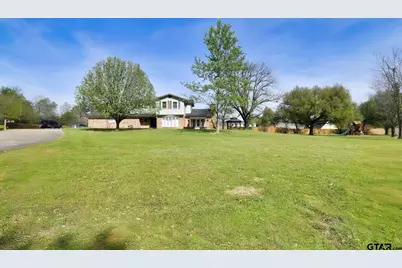 802 W Coke Rd, Winnsboro, TX 75494 - Photo 1