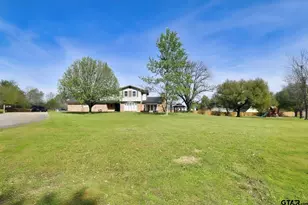 802 W Coke Rd, Winnsboro, TX 75494 - Photo 1