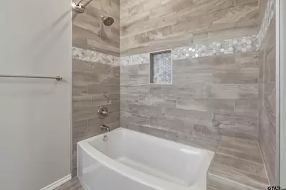 711 Leftwich St, Mt Vernon, TX 75457 - Photo 11