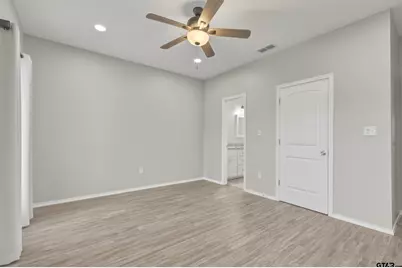 711 Leftwich St, Mt Vernon, TX 75457 - Photo 9