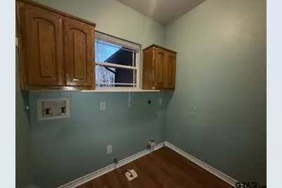 514 Chestnut, Van, TX 75790 - Photo 21