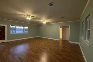 514 Chestnut, Van, TX 75790 - Photo 5