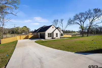16618 Meadow Crest Dr, Lindale, TX 75771 - Photo 3