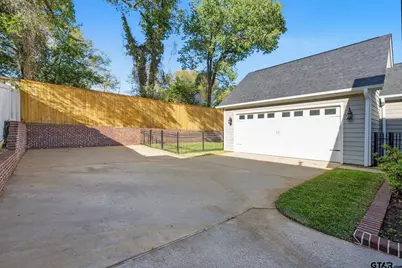 3942 Charleston Park, Tyler, TX 75701 - Photo 25