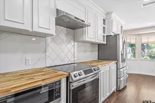 1805 De Charles St, Tyler, TX 75701 - Photo 11