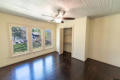 615 Holbrook St., Mt Vernon, TX 75457 - Photo 9