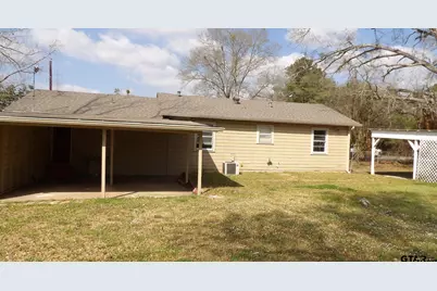 908 W Paschal, Troup, TX 75789 - Photo 15