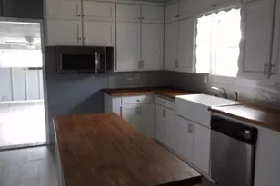 908 W Paschal, Troup, TX 75789 - Photo 7