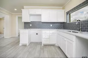 2007 Lee St (Two Houses), Tyler, TX 75702 - Photo 25